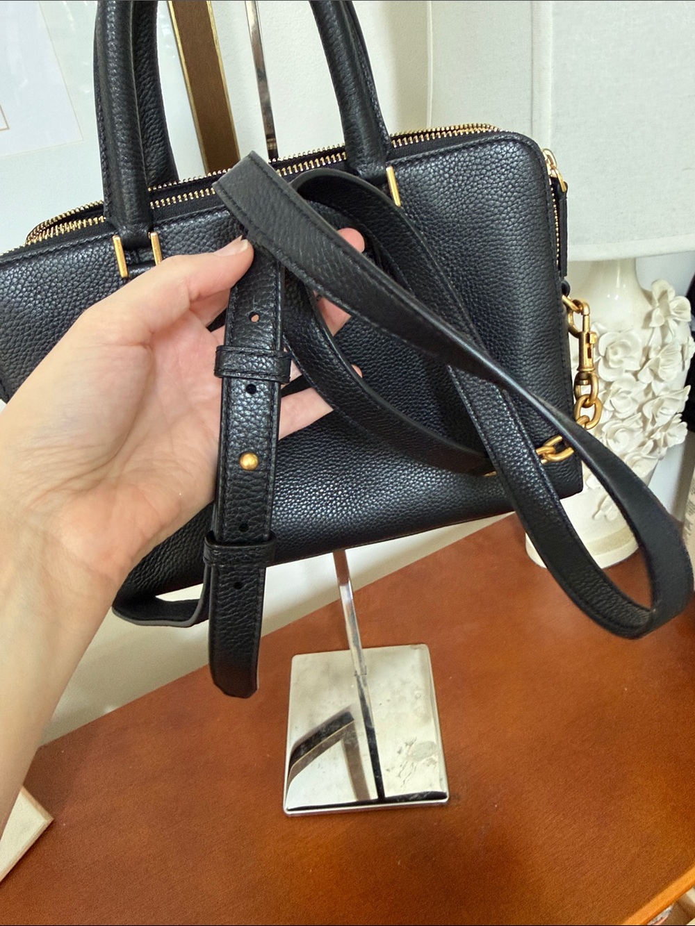 Tory Burch Black Pebbled Leather Satchel with Gold Hardware - Picture 15 of 15